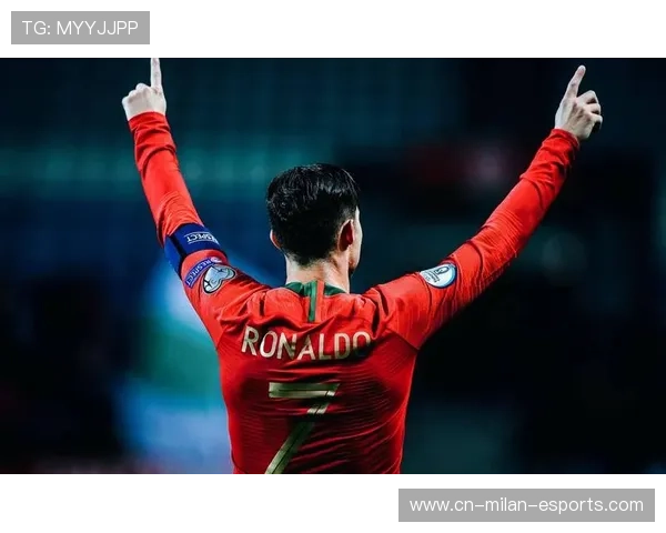 足球界姓周的球星及其精彩瞬间回顾